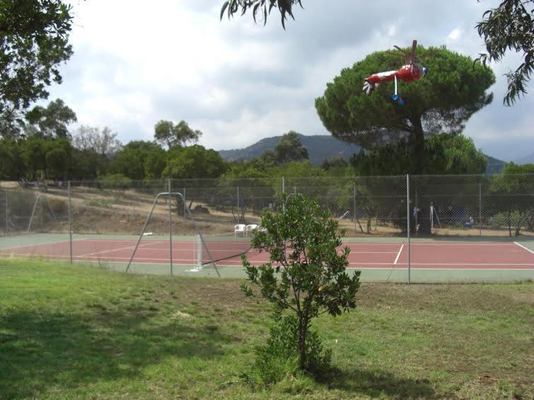 Camping California Pinarellu Zewnętrze zdjęcie